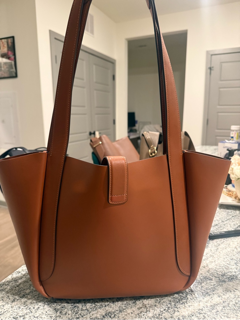 Coach Hadley Turnlock Tote - Picture 2 of 6